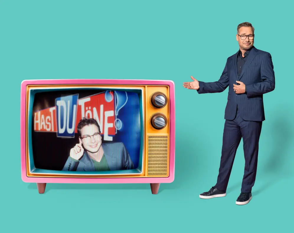 Titel: Hast du Töne?;
Staffel: 1;
Person: Matthias Opdenhövel;
Copyright: Seven.One/Action Press/Nadine Rupp;
Fotograf: Nadine Rupp;
Bildredakteur: Nadine Vaders;
Dateiname: 2901520.jpg;
Rechtehinweis: Dieses Bild darf bis eine Woche nach Ausstrahlung honorarfrei fuer redaktionelle Zwecke und nur im Rahmen der Programmankuendigung verwendet werden. Spaetere Veroeffentlichungen sind nur nach Ruecksprache und ausdruecklicher Genehmigung der Seven.One Entertainment Group GmbH moeglich. Nicht fuer EPG! Verwendung nur mit vollstaendigem Copyrightvermerk. Das Foto darf nicht veraendert, bearbeitet und nur im Ganzen verwendet werden. Es darf nicht archiviert werden. Es darf nicht an Dritte weitergeleitet werden. Aneinanderreihung/Zusammenlegung/Kopplung von Bildern zum Zweck der Erstellung von Slide-Shows o.ä. nicht gestattet; Verbindung/Einfügen/Anfügen von Werbung nicht gestattet. 
Bei Fragen: foto@seven.one
Voraussetzung fuer die Verwendung dieser Programmdaten ist die Zustimmung zu den Allgemeinen Geschaeftsbedingungen der Presselounges der Sender der Seven.One Entertainment Group GmbH.