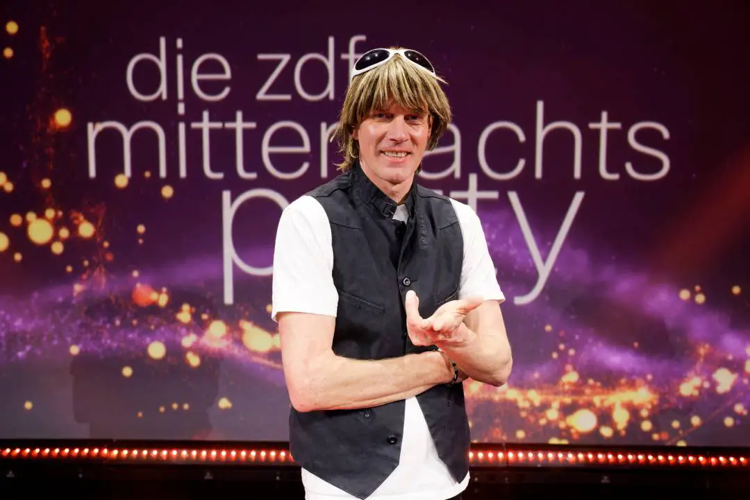 MICKIE-KRAUSE-Auch-Silvester-2024-pr-sentiert-er-ZDF-Mitternachtsparty-