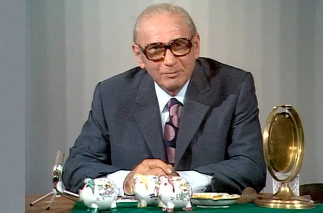 Robert Lembke © SWR/megaherz/Getty Images/United Archives/SZ Photo